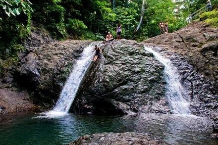 Papaseea Sliding Rocks